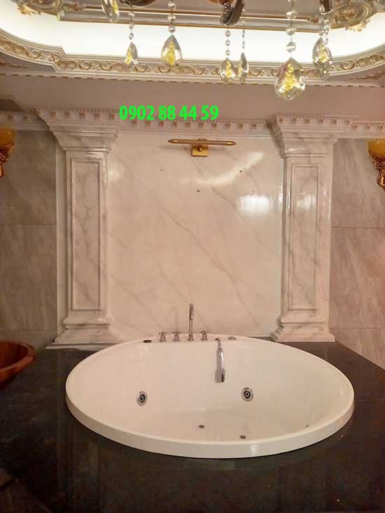 sơn cột giả đá trang trí phòng tắm